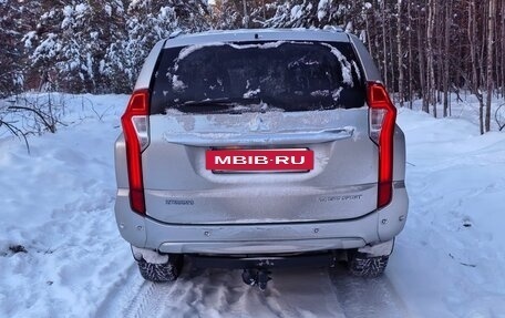 Mitsubishi Pajero Sport III рестайлинг, 2019 год, 3 300 000 рублей, 7 фотография