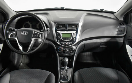 Hyundai Solaris II рестайлинг, 2012 год, 749 000 рублей, 13 фотография