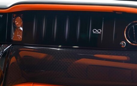 Rolls-Royce Cullinan, 2025 год, 64 900 000 рублей, 6 фотография