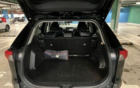 Toyota RAV4, 2021 год, 4 550 000 рублей, 3 фотография