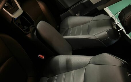 Toyota RAV4, 2021 год, 4 550 000 рублей, 2 фотография