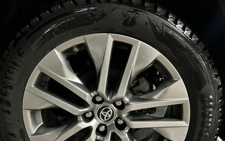 Toyota RAV4, 2021 год, 4 550 000 рублей, 11 фотография