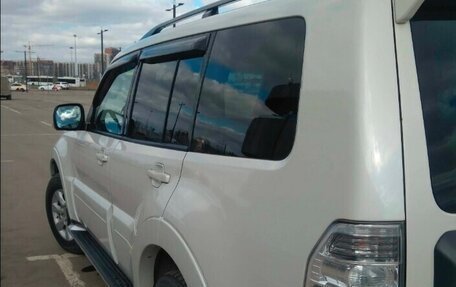 Mitsubishi Pajero IV, 2013 год, 1 800 000 рублей, 3 фотография