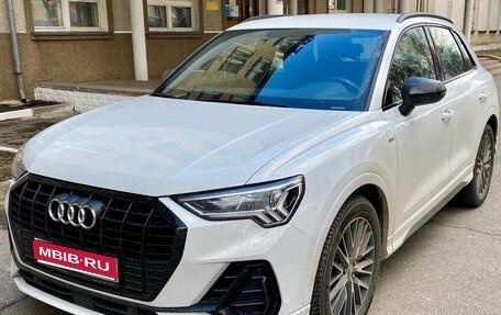Audi Q3, 2019 год, 3 000 000 рублей, 1 фотография