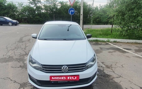 Volkswagen Polo VI (EU Market), 2015 год, 800 000 рублей, 1 фотография