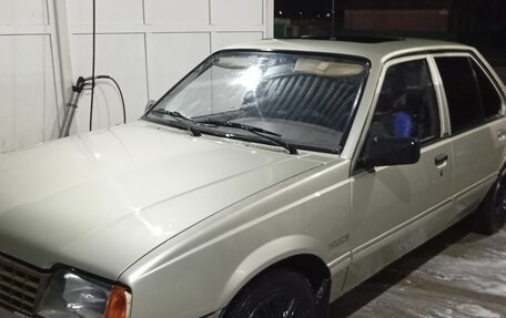 Opel Ascona C, 1988 год, 170 000 рублей, 4 фотография