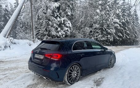 Mercedes-Benz A-Класс, 2021 год, 2 490 000 рублей, 2 фотография