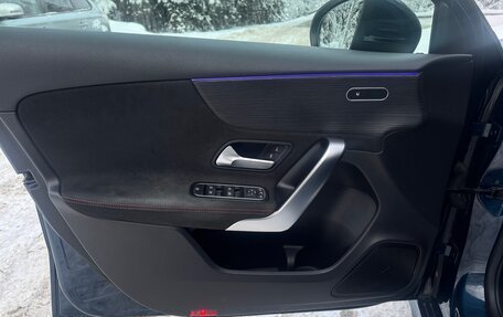 Mercedes-Benz A-Класс, 2021 год, 2 490 000 рублей, 7 фотография