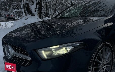 Mercedes-Benz A-Класс, 2021 год, 2 490 000 рублей, 5 фотография