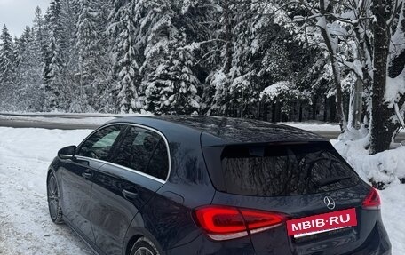 Mercedes-Benz A-Класс, 2021 год, 2 490 000 рублей, 4 фотография