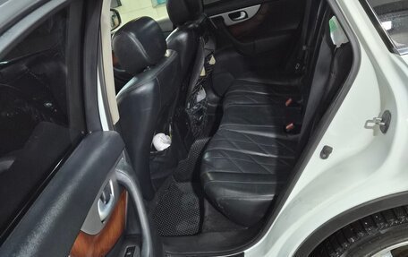 Infiniti QX70, 2013 год, 2 300 000 рублей, 7 фотография