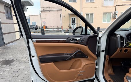 Porsche Cayenne III, 2012 год, 3 500 000 рублей, 15 фотография