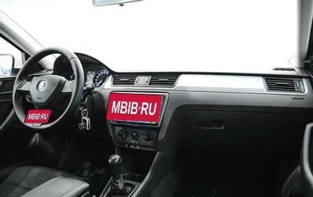 Skoda Rapid I, 2015 год, 1 110 000 рублей, 6 фотография