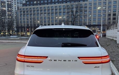 Genesis GV70, 2021 год, 4 870 000 рублей, 8 фотография