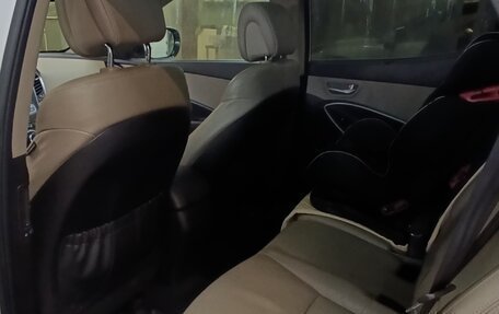 Hyundai Santa Fe III рестайлинг, 2013 год, 1 950 000 рублей, 13 фотография