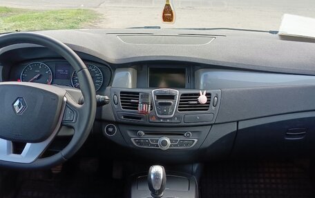 Renault Laguna III рестайлинг, 2011 год, 750 000 рублей, 6 фотография