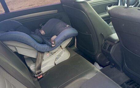 Renault Laguna III рестайлинг, 2011 год, 750 000 рублей, 8 фотография