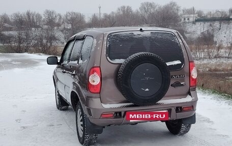 Chevrolet Niva I рестайлинг, 2009 год, 570 000 рублей, 6 фотография