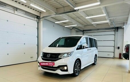 Honda Stepwgn IV, 2015 год, 2 249 999 рублей, 2 фотография