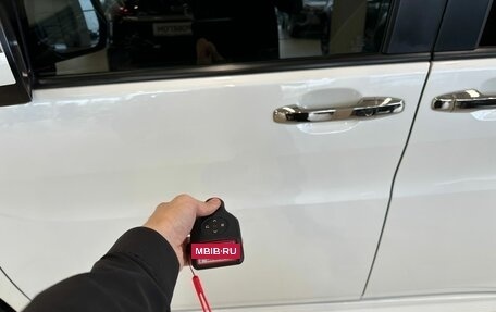 Honda Stepwgn IV, 2015 год, 2 249 999 рублей, 23 фотография