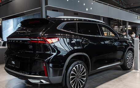 CheryExeed TXL, 2024 год, 4 290 000 рублей, 4 фотография
