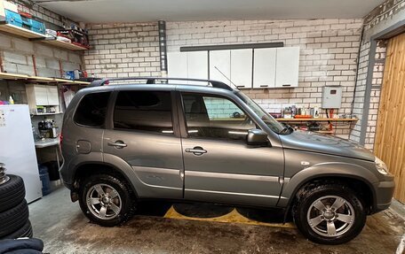 Chevrolet Niva I рестайлинг, 2015 год, 750 000 рублей, 1 фотография