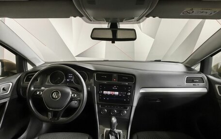 Volkswagen Golf VII, 2018 год, 1 819 000 рублей, 13 фотография