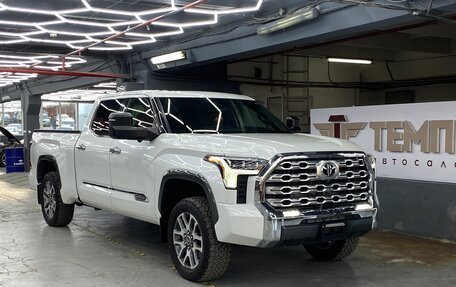 Toyota Tundra, 2022 год, 11 500 000 рублей, 5 фотография