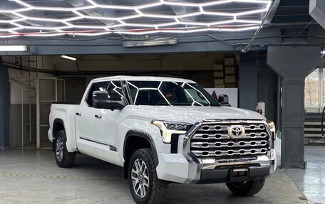 Toyota Tundra, 2022 год, 11 500 000 рублей, 6 фотография