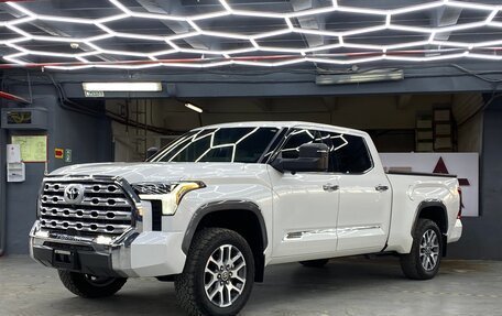 Toyota Tundra, 2022 год, 11 500 000 рублей, 3 фотография