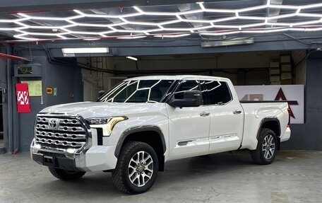 Toyota Tundra, 2022 год, 11 500 000 рублей, 2 фотография
