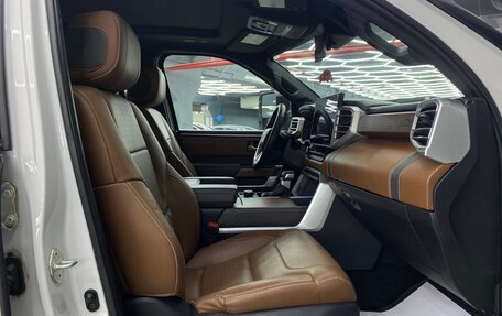 Toyota Tundra, 2022 год, 11 500 000 рублей, 18 фотография