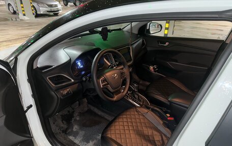 Hyundai Solaris II рестайлинг, 2017 год, 755 000 рублей, 8 фотография