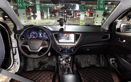 Hyundai Solaris II рестайлинг, 2017 год, 755 000 рублей, 10 фотография