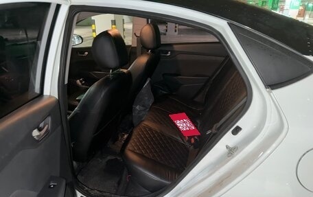 Hyundai Solaris II рестайлинг, 2017 год, 755 000 рублей, 9 фотография