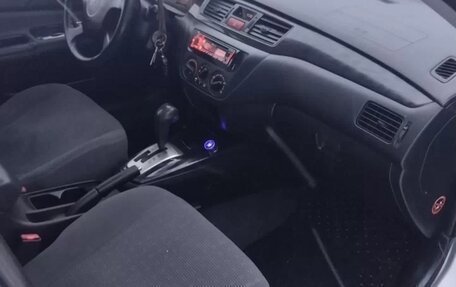 Mitsubishi Lancer IX, 2004 год, 310 000 рублей, 6 фотография