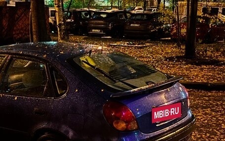 Toyota Corolla, 1998 год, 300 000 рублей, 8 фотография