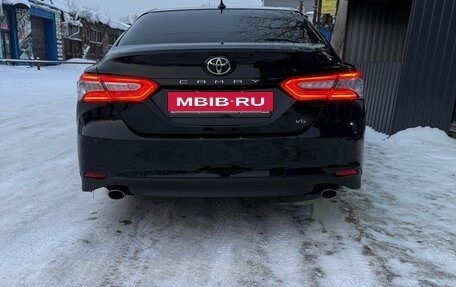 Toyota Camry, 2019 год, 3 500 000 рублей, 8 фотография