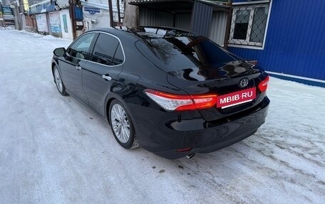 Toyota Camry, 2019 год, 3 500 000 рублей, 9 фотография