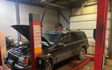 Jeep Grand Cherokee, 1995 год, 550 000 рублей, 3 фотография