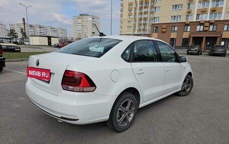 Volkswagen Polo VI (EU Market), 2017 год, 850 000 рублей, 3 фотография