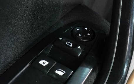 Peugeot 208 II, 2013 год, 629 000 рублей, 14 фотография