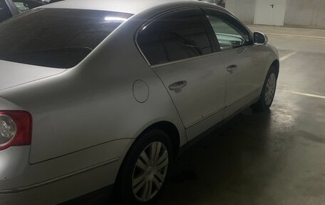 Volkswagen Passat B6, 2005 год, 550 000 рублей, 6 фотография