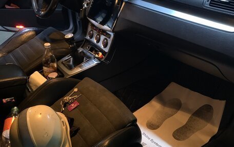 Volkswagen Passat B6, 2005 год, 550 000 рублей, 13 фотография