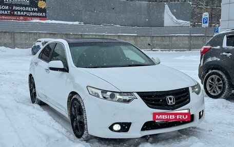 Honda Accord VIII рестайлинг, 2012 год, 1 300 000 рублей, 2 фотография