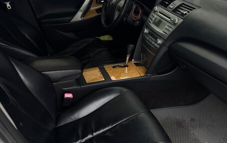 Toyota Camry, 2006 год, 830 000 рублей, 11 фотография