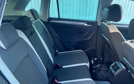 Volkswagen Tiguan II, 2020 год, 2 660 000 рублей, 6 фотография