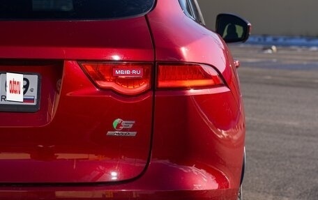 Jaguar F-Pace, 2017 год, 5 фотография