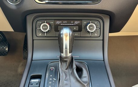 Volkswagen Touareg III, 2012 год, 2 350 000 рублей, 10 фотография