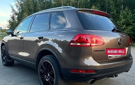 Volkswagen Touareg III, 2012 год, 2 350 000 рублей, 5 фотография
